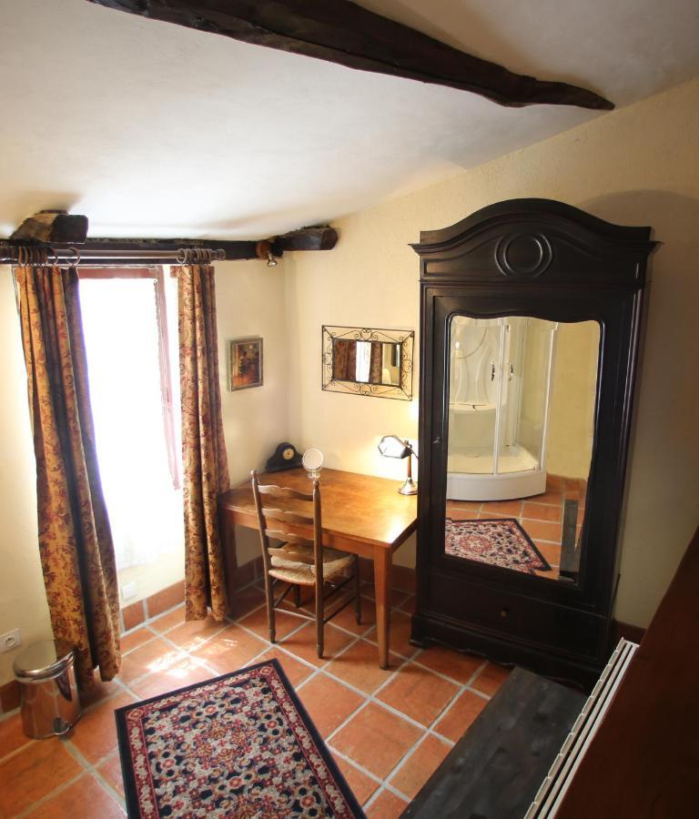 La Petite Maison Beynac-et-Cazenac Bagian luar foto